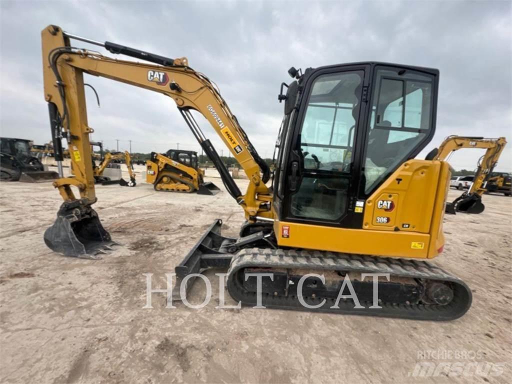 CAT 306 CR Верижни булдозери
