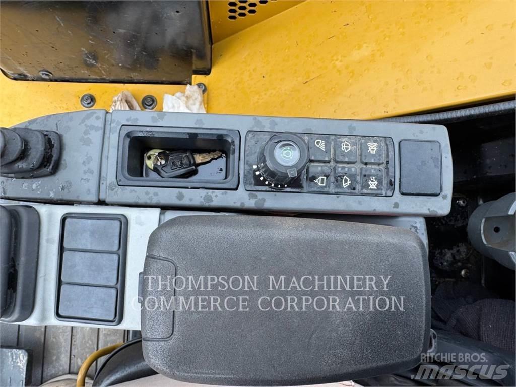 CAT 30607CR Верижен екскаватор