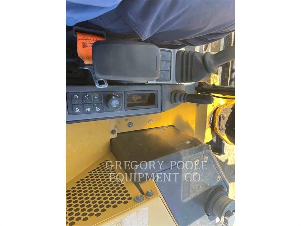 CAT 30607CR Верижен екскаватор