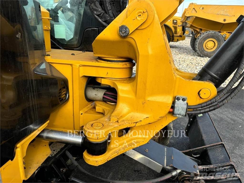 CAT 308 Верижен екскаватор