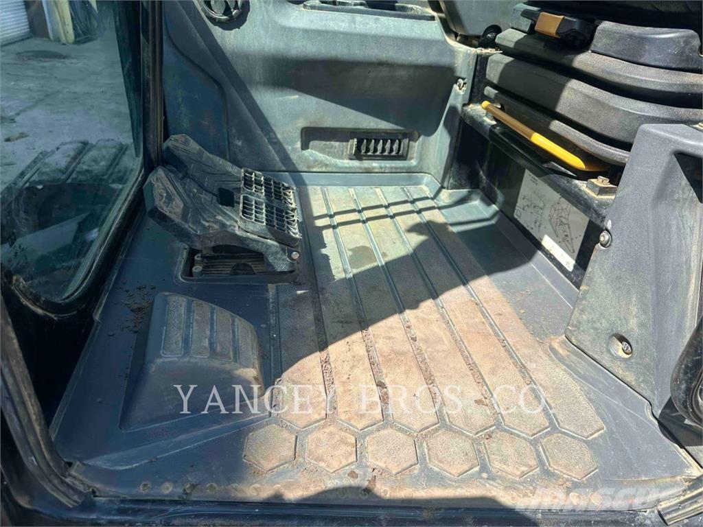 CAT 310 Верижен екскаватор