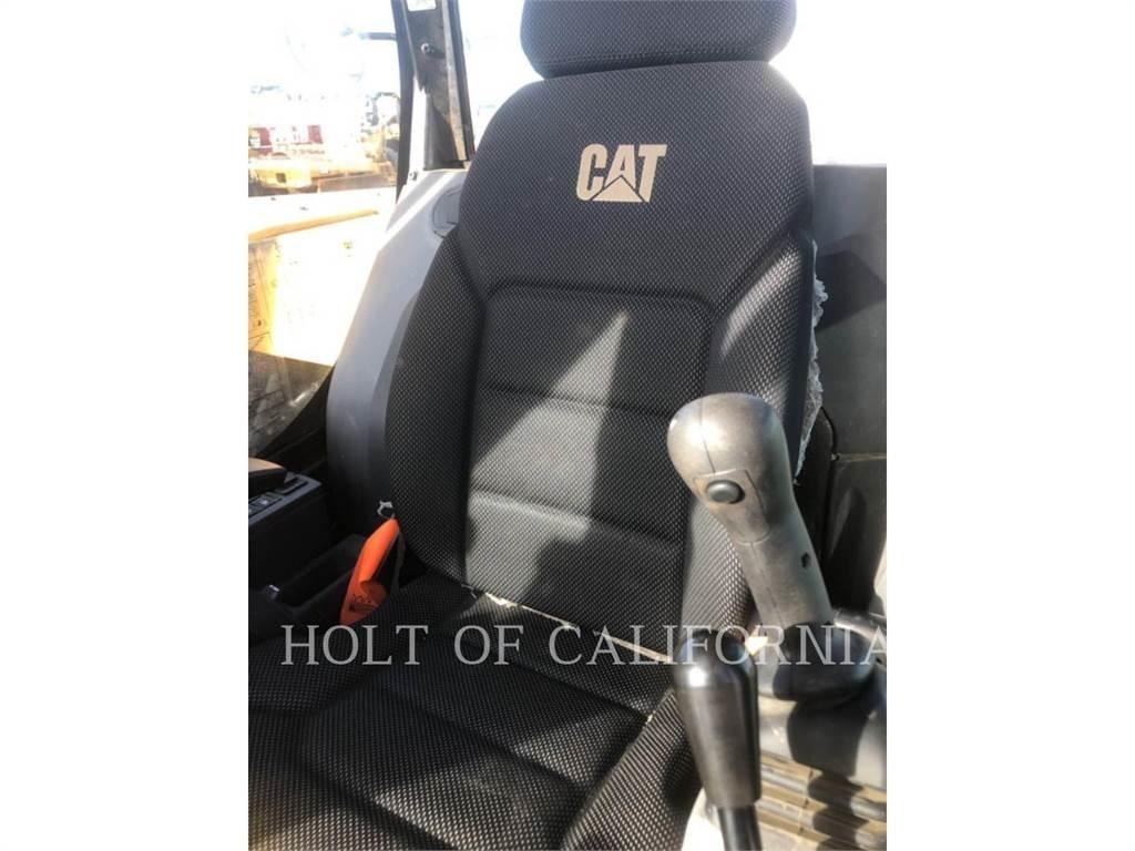 CAT 310 Верижен екскаватор