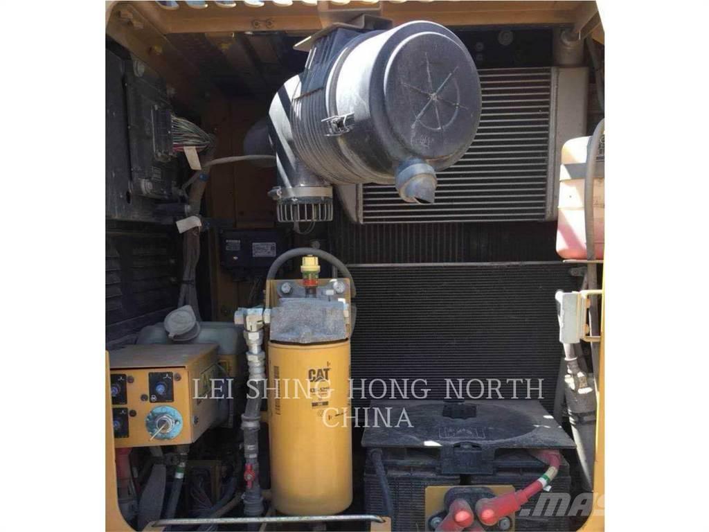 CAT 313D2GC Верижен екскаватор