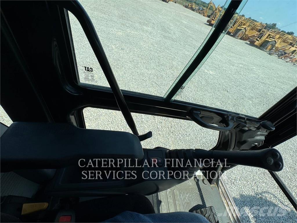 CAT 31707GC Верижен екскаватор