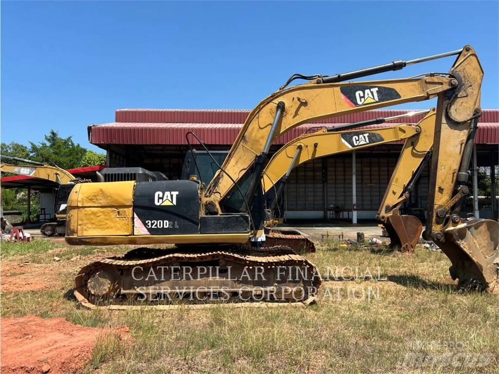 CAT 318D2L Верижен екскаватор