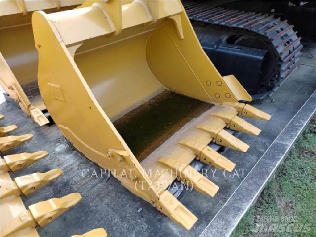 CAT 320 Кофи