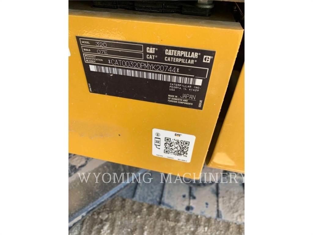 CAT 320 Верижен екскаватор