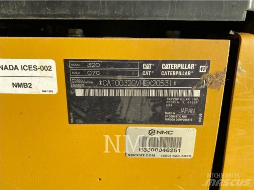 CAT 320 Верижен екскаватор