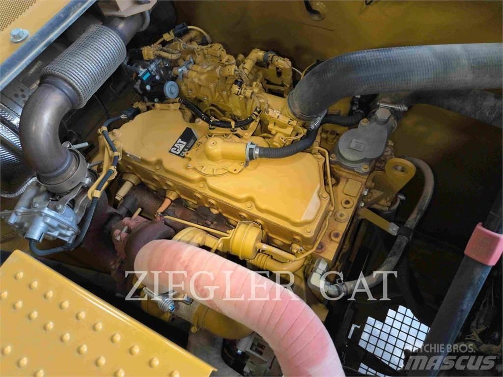 CAT 320 Верижен екскаватор