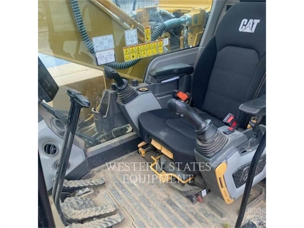CAT 320 Верижен екскаватор