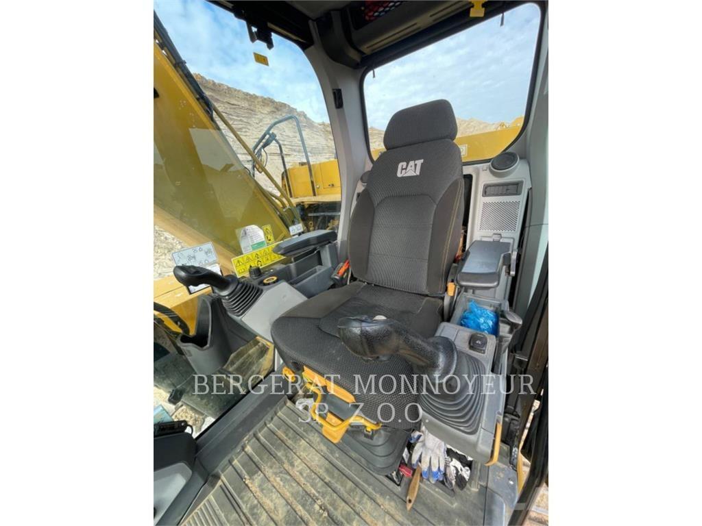 CAT 320 Верижен екскаватор
