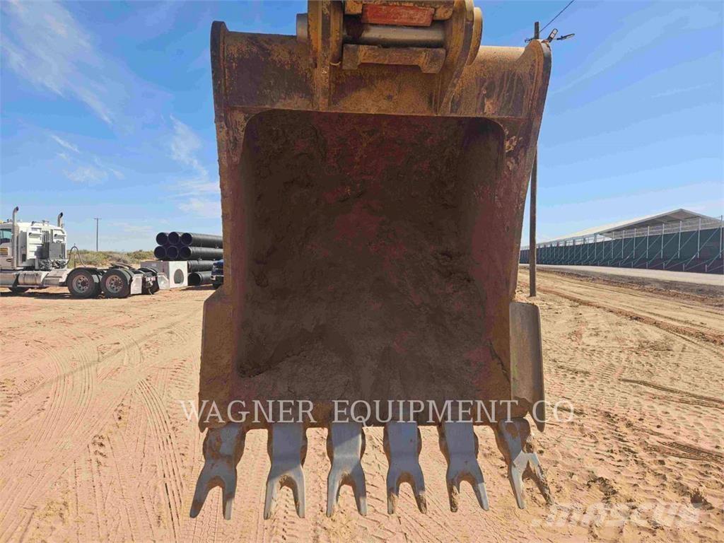 CAT 320 Верижен екскаватор