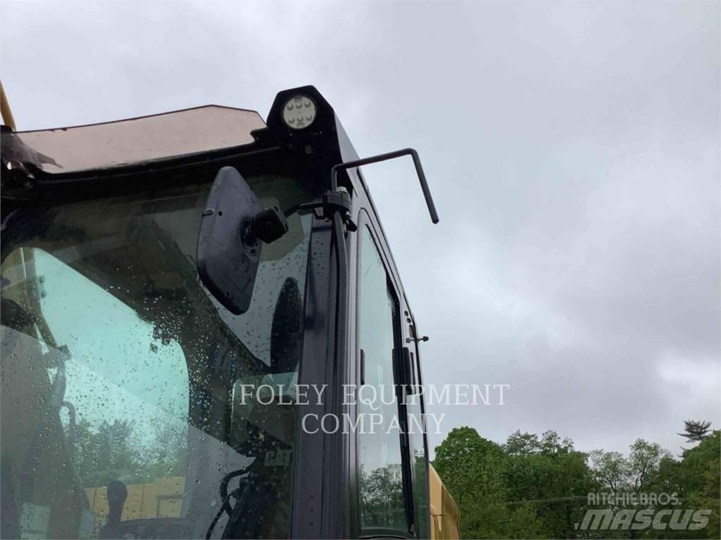 CAT 32007 Верижен екскаватор