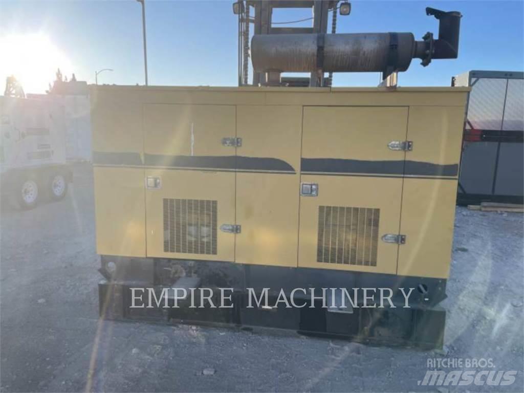 CAT 3208 Дизелови генератори

