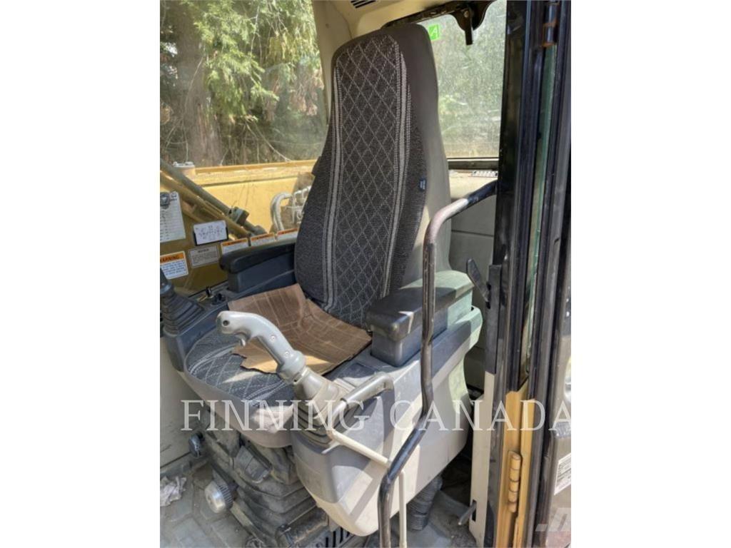 CAT 320C Верижен екскаватор
