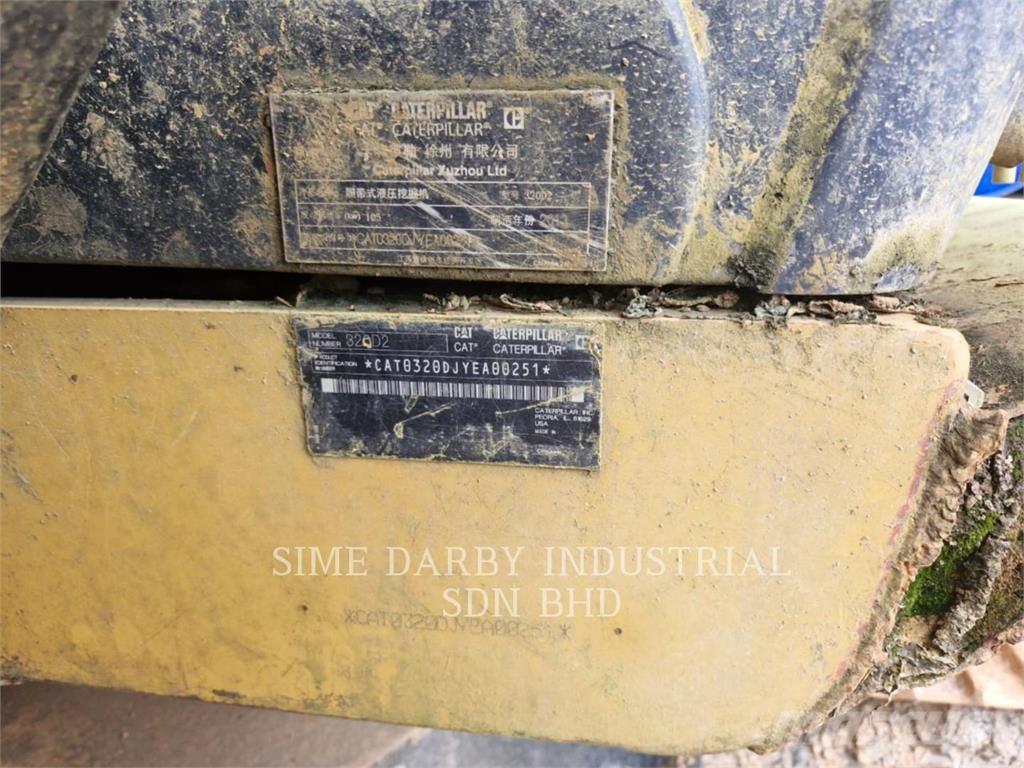 CAT 320D2 Верижен екскаватор