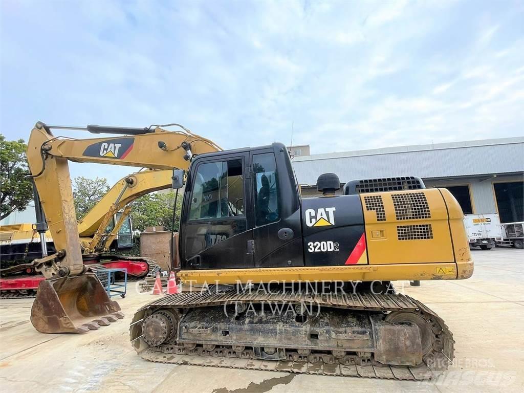 CAT 320D2 Верижен екскаватор