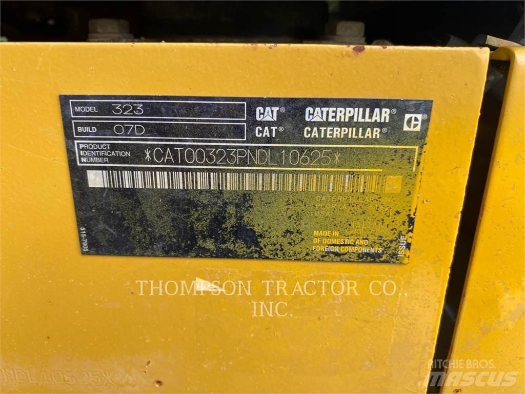CAT 323 Верижен екскаватор