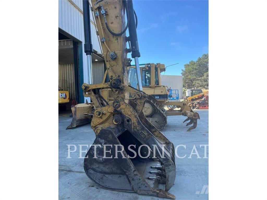 CAT 323 Верижен екскаватор