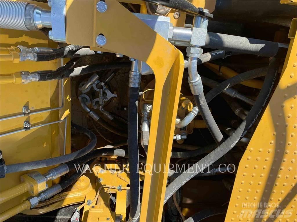 CAT 323 Верижен екскаватор