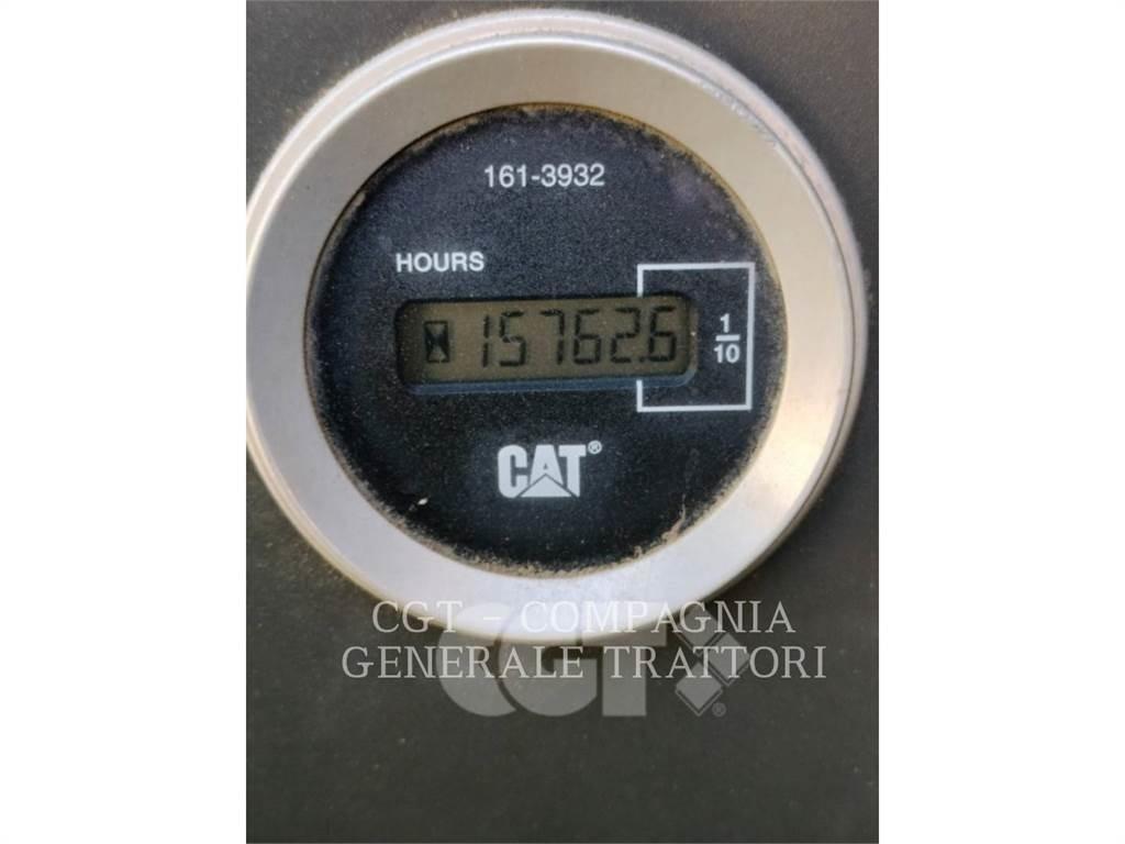 CAT 323D Верижен екскаватор