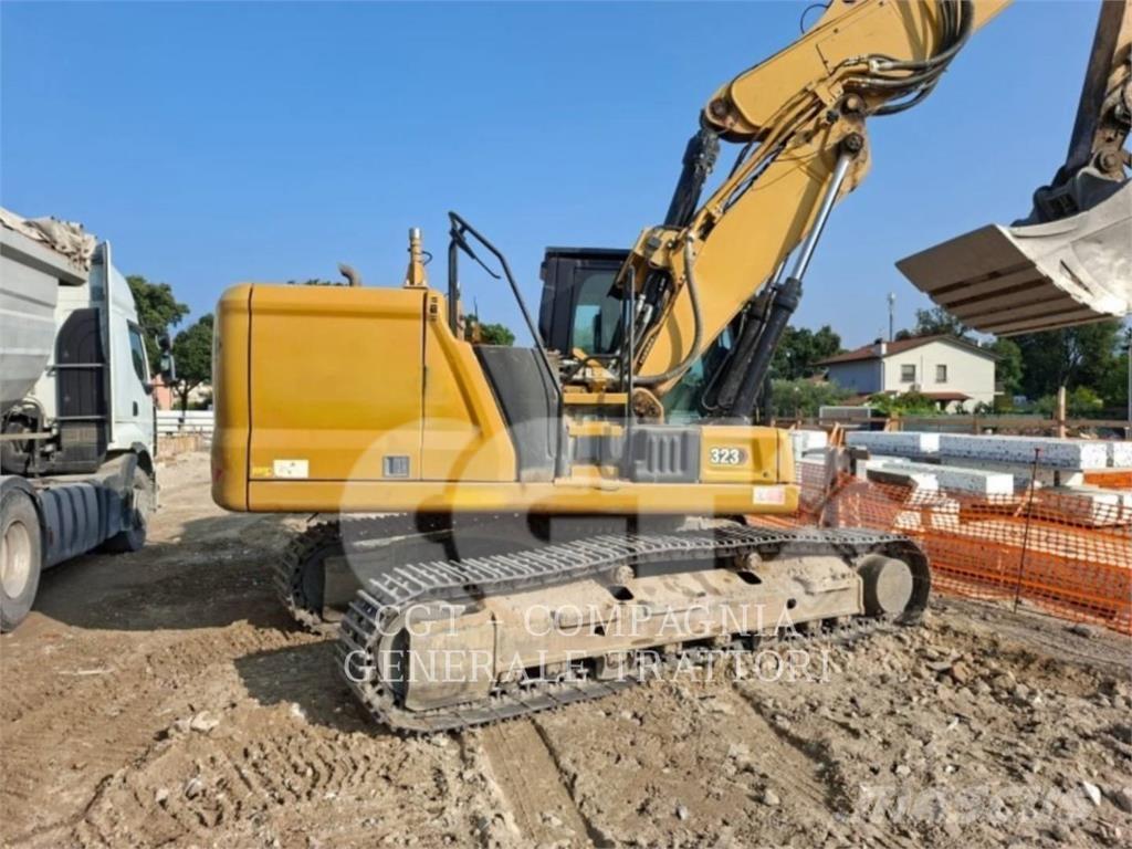 CAT 323LN Верижен екскаватор