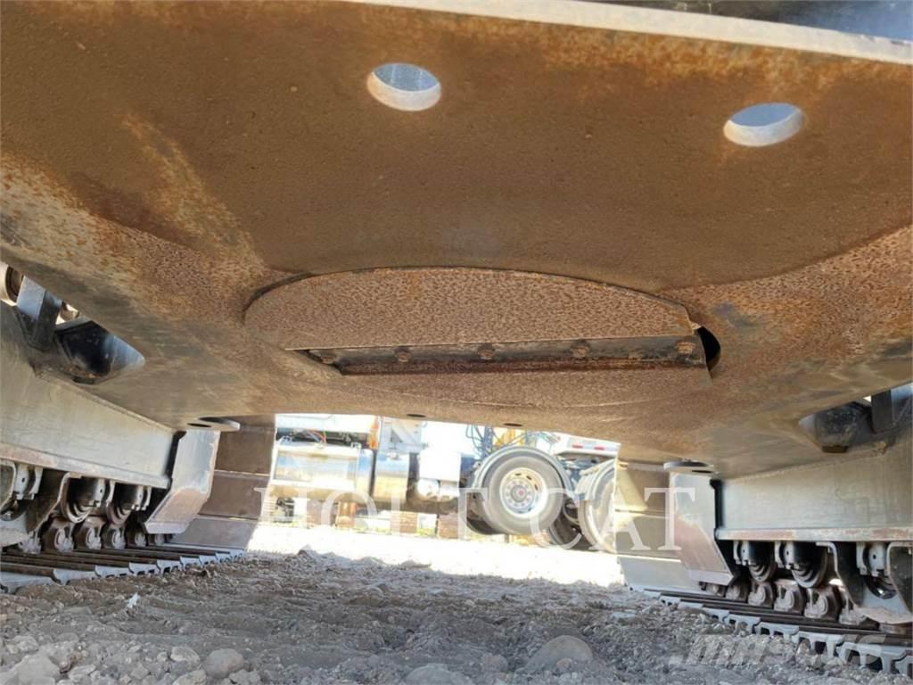 CAT 325 TC Колесни товарачи