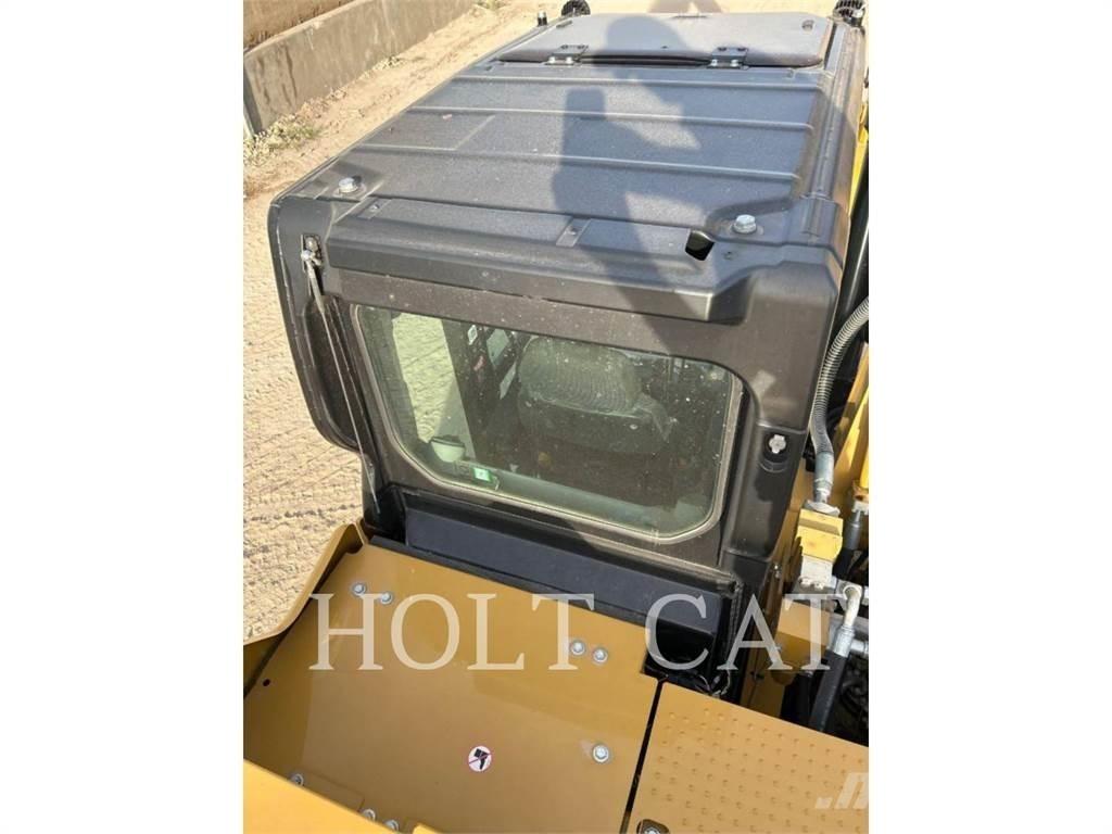 CAT 326 TC Верижен екскаватор