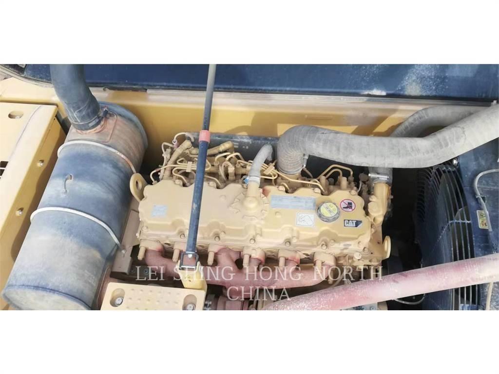 CAT 326D2L Верижен екскаватор