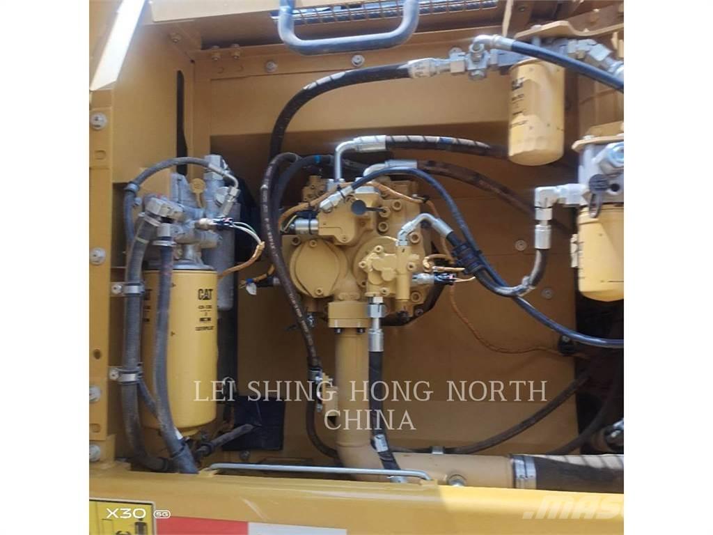 CAT 326D2L Верижен екскаватор