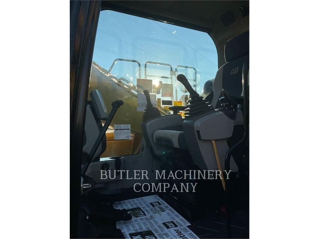 CAT 326FL Верижен екскаватор