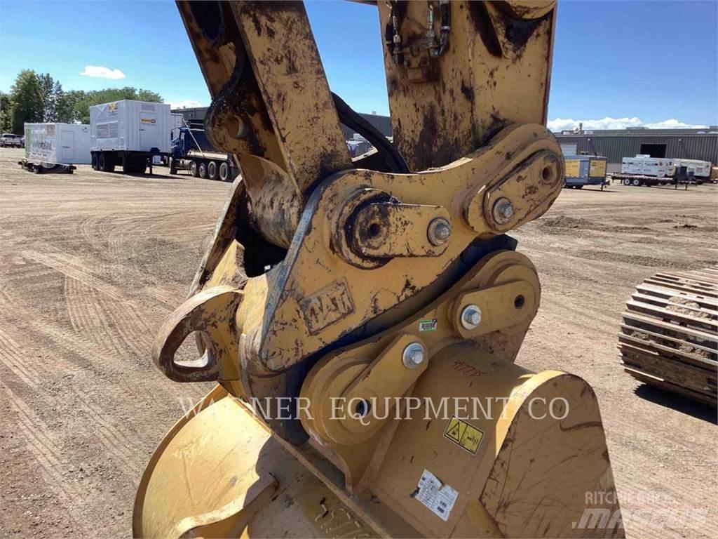 CAT 330 Верижен екскаватор