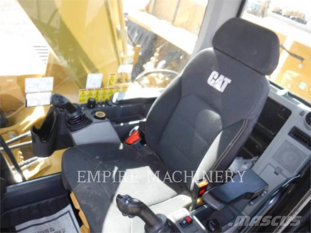 CAT 330-07 Верижен екскаватор