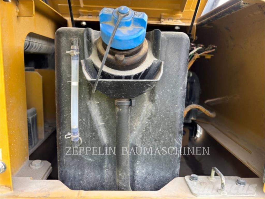 CAT 330-07 Верижен екскаватор