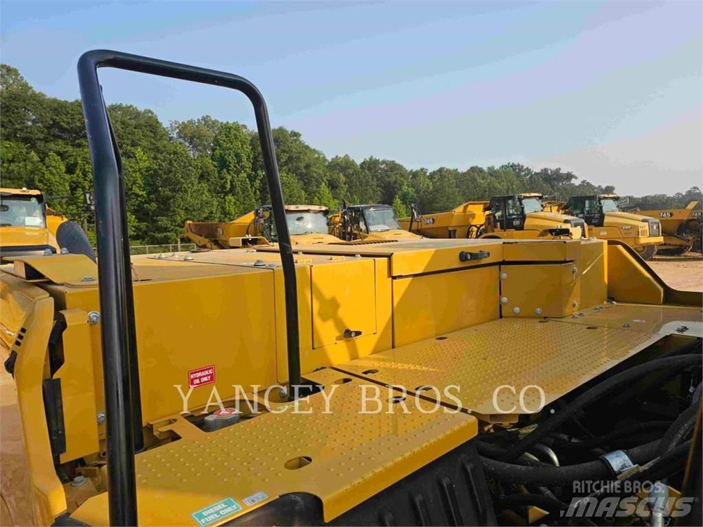 CAT 33007 Верижен екскаватор