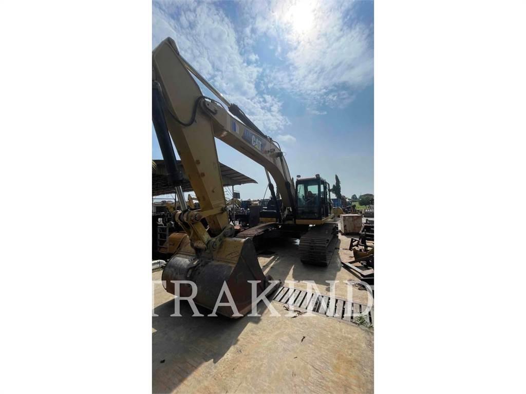 CAT 330D2L Верижен екскаватор