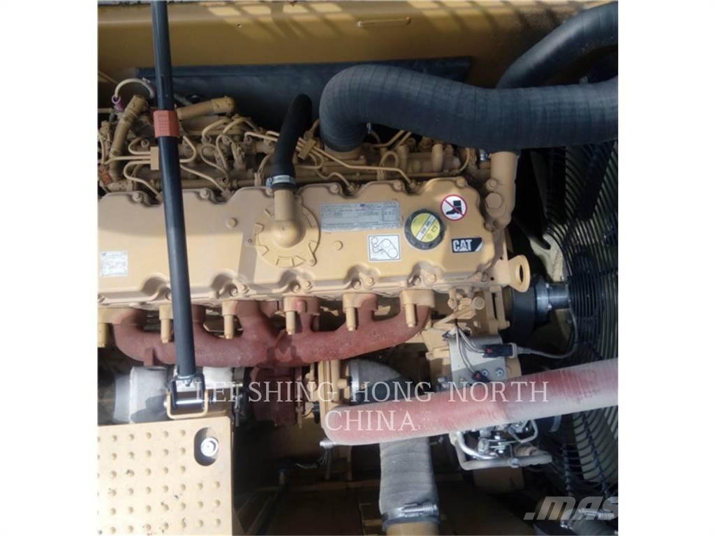 CAT 330D2L Верижен екскаватор