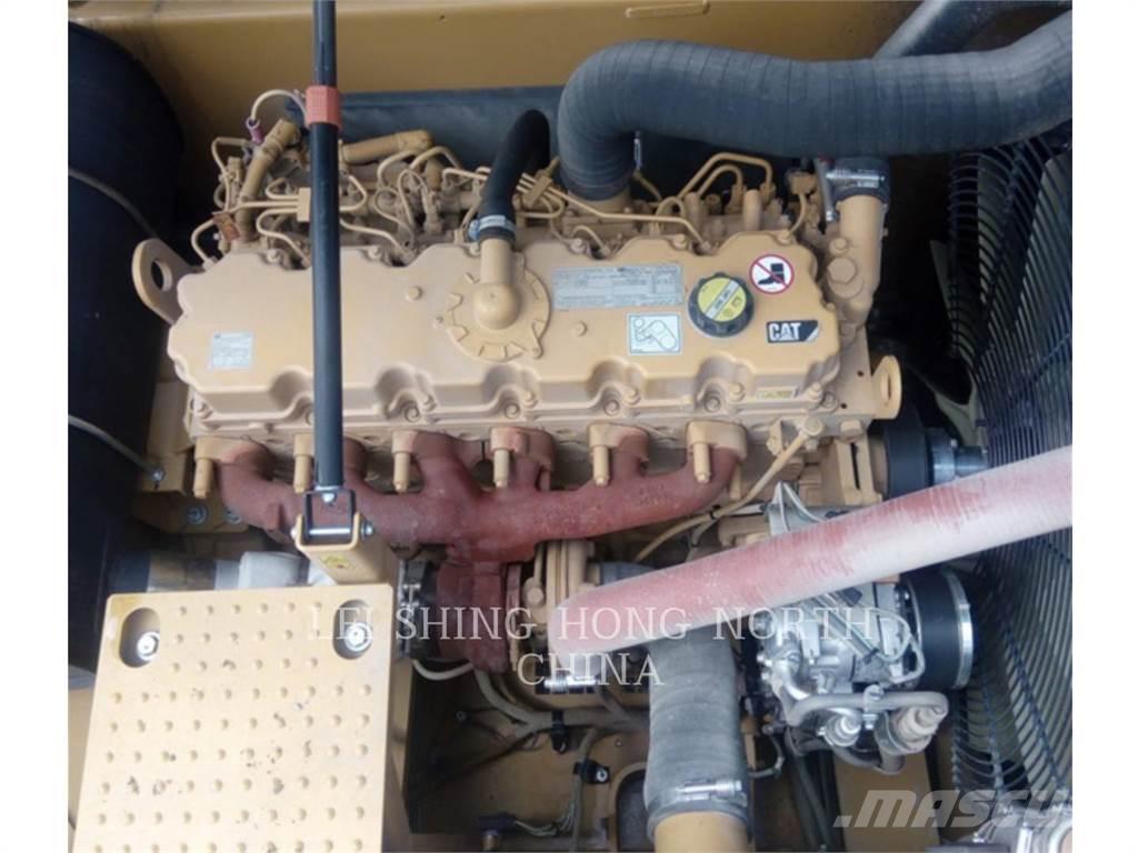 CAT 330D2L Верижен екскаватор