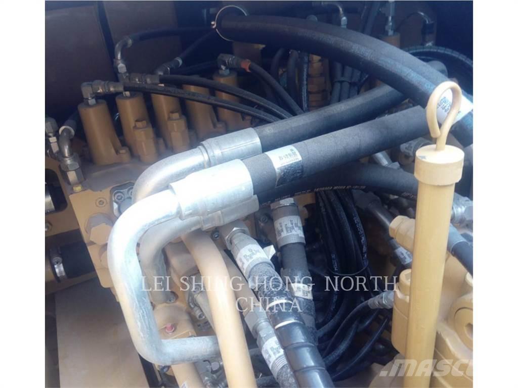 CAT 330D2L Верижен екскаватор