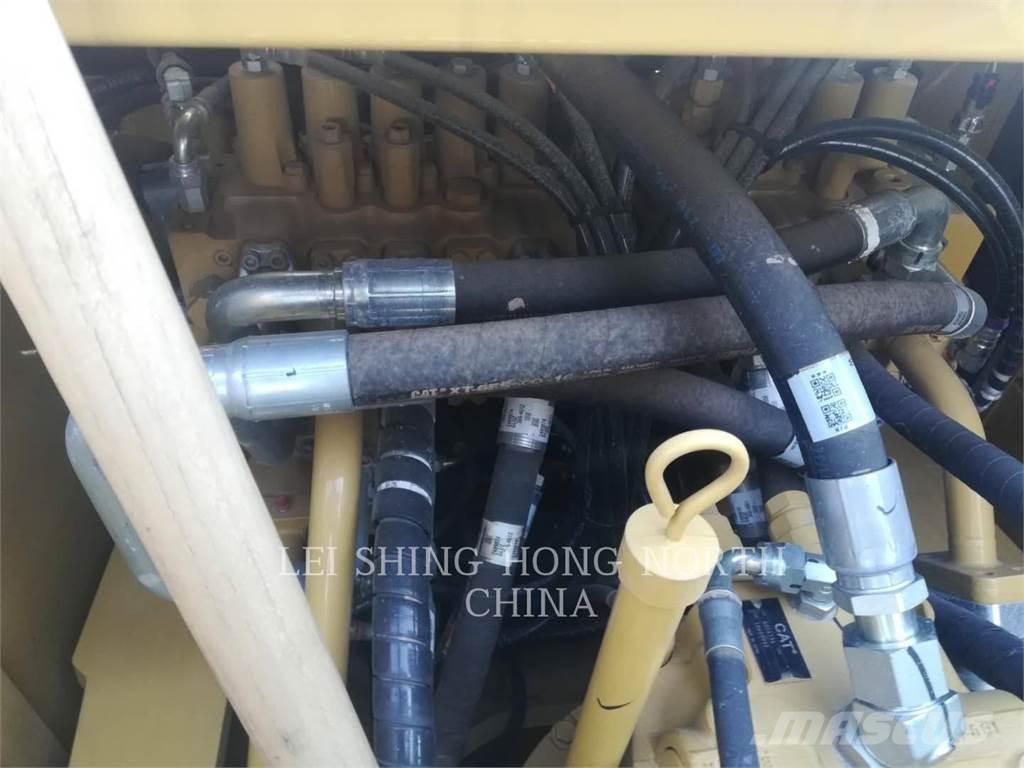 CAT 330D2L Верижен екскаватор