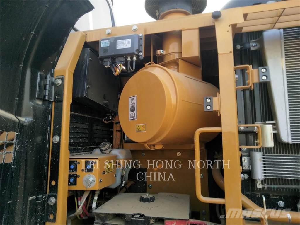 CAT 330D2L Верижен екскаватор