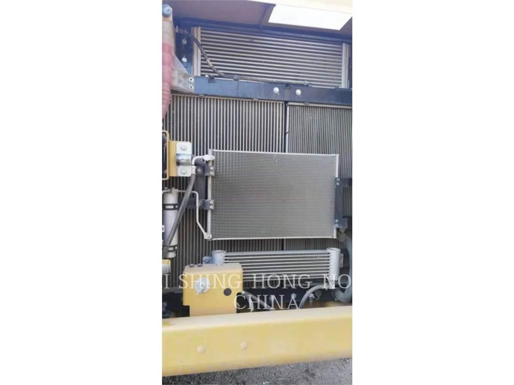 CAT 330D2L Верижен екскаватор