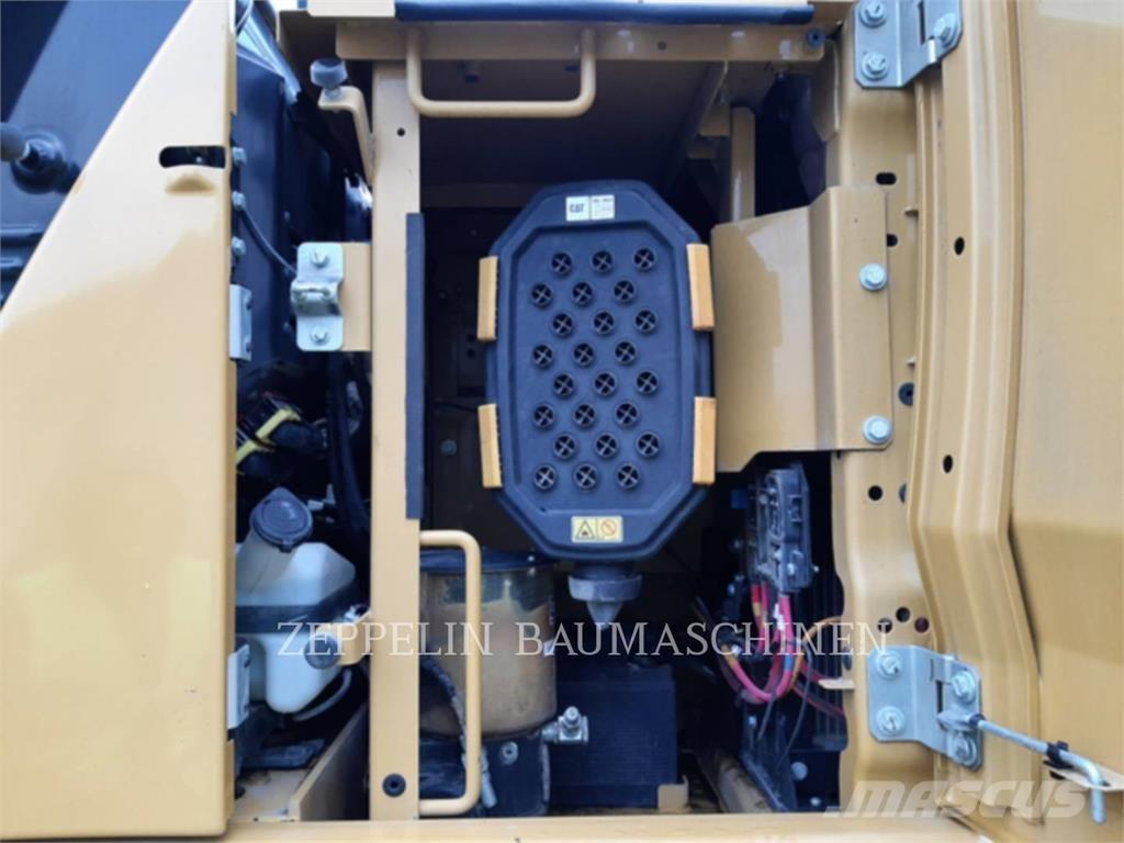 CAT 330GC Верижен екскаватор