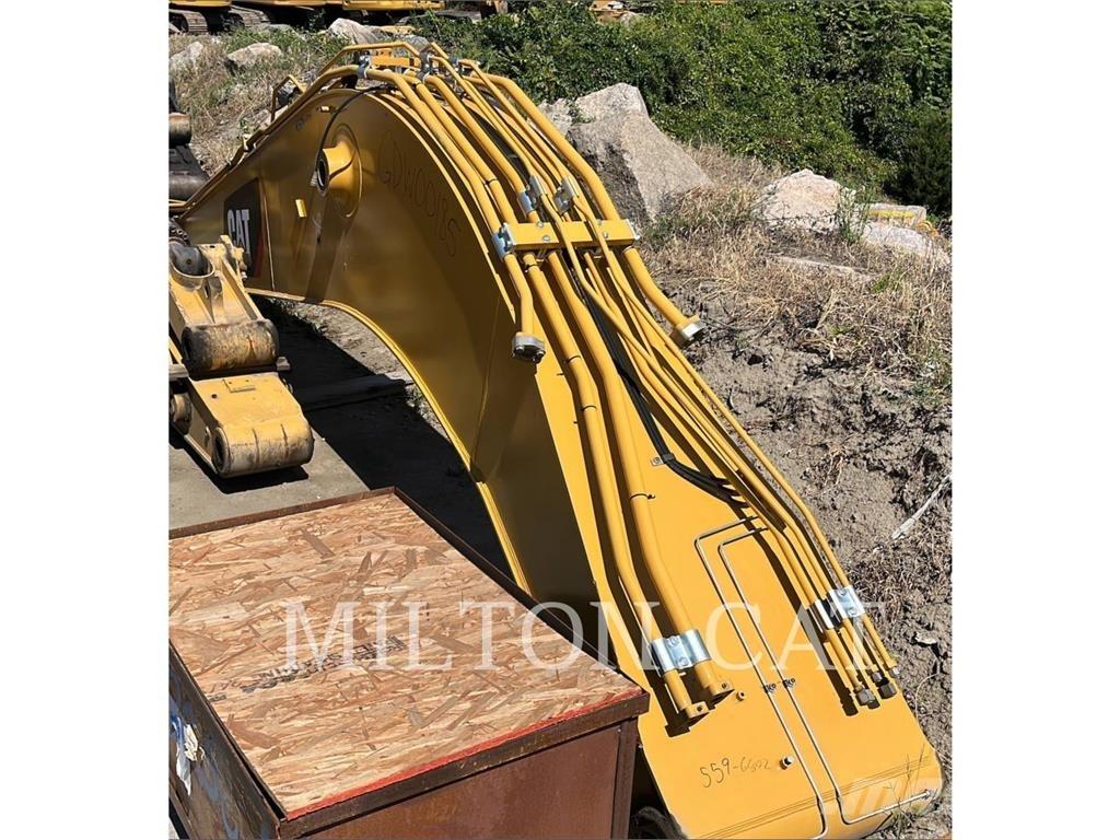 CAT 330GC REACH BOOM Съчленени стрелови подемници