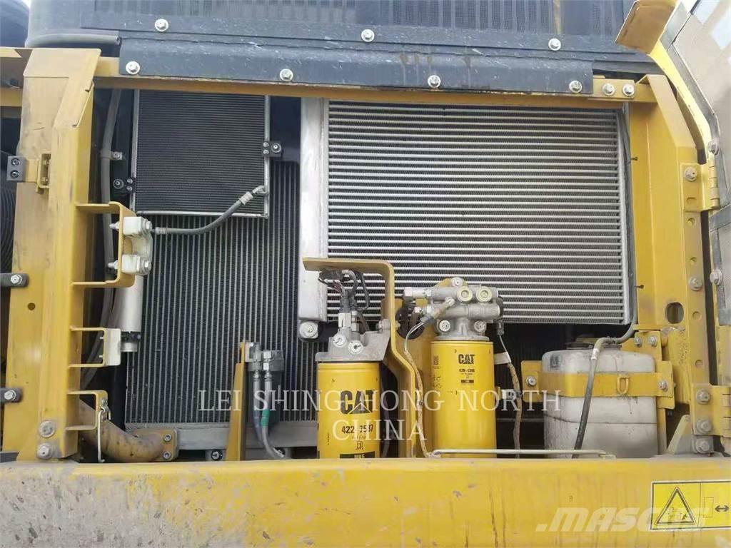 CAT 336D2 Верижен екскаватор