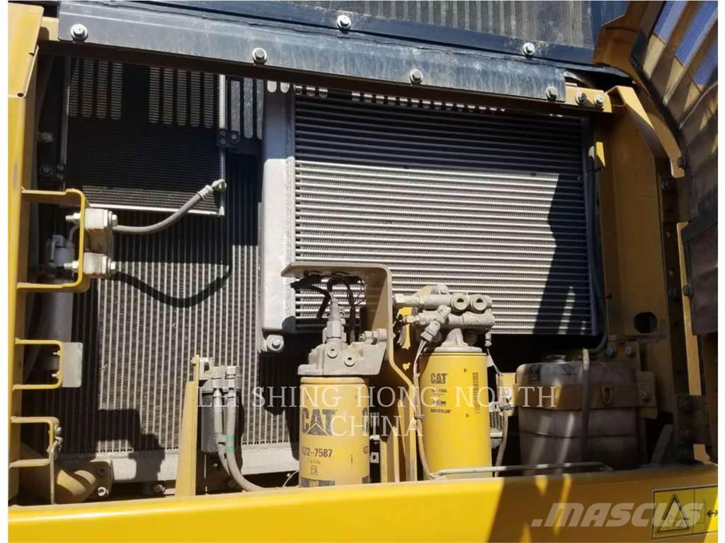 CAT 336D2 Верижен екскаватор