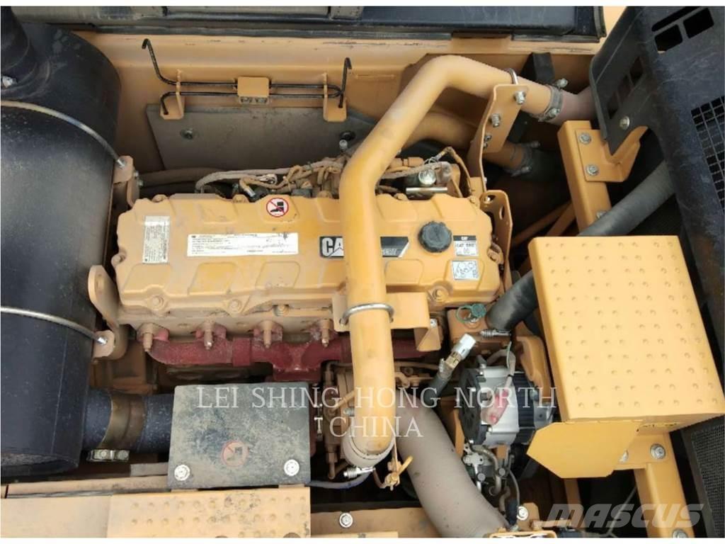 CAT 336D2 Верижен екскаватор