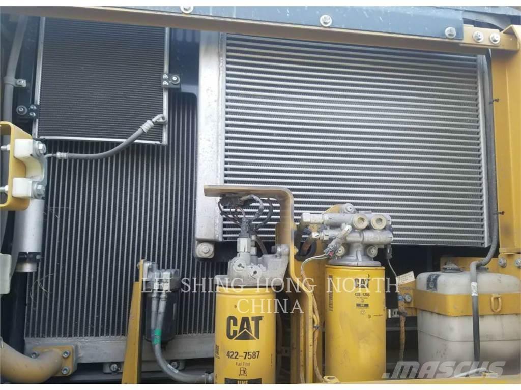 CAT 336D2 Верижен екскаватор