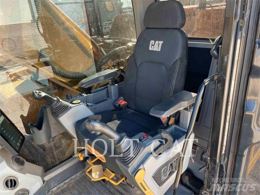 CAT 34008 Верижен екскаватор