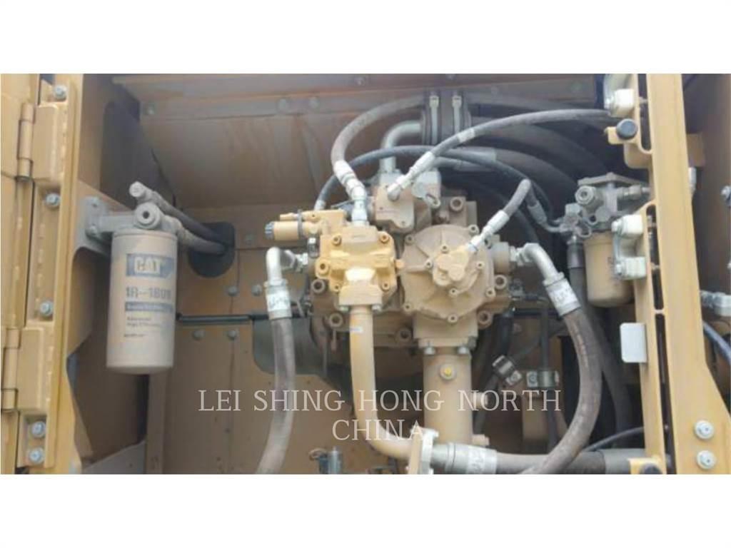 CAT 349D2L Верижен екскаватор